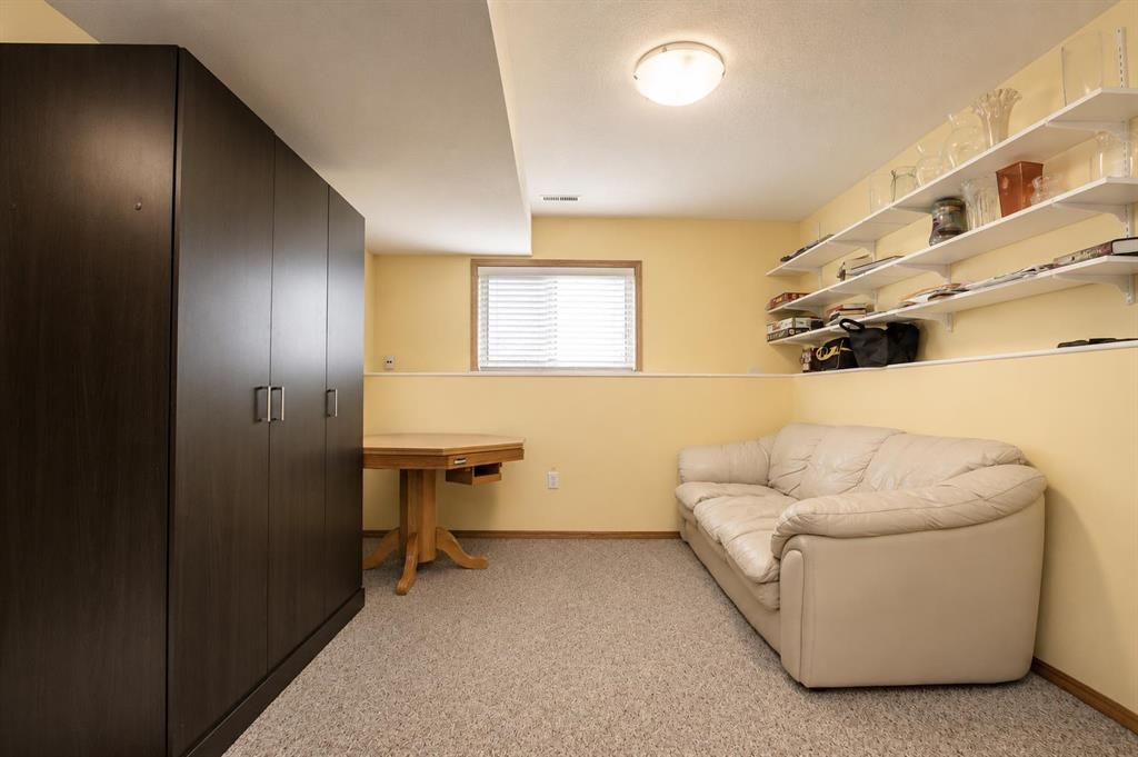 9110 107 Avenue  - Photo 14