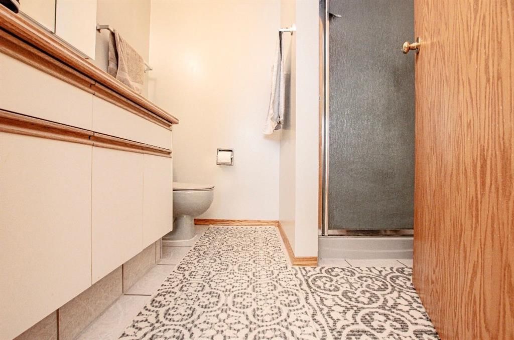 9110 107 Avenue  - Photo 15