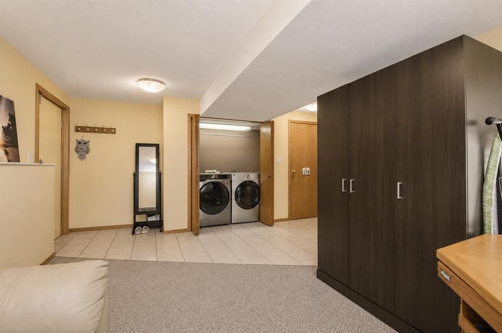 9110 107 Avenue  - Photo 16
