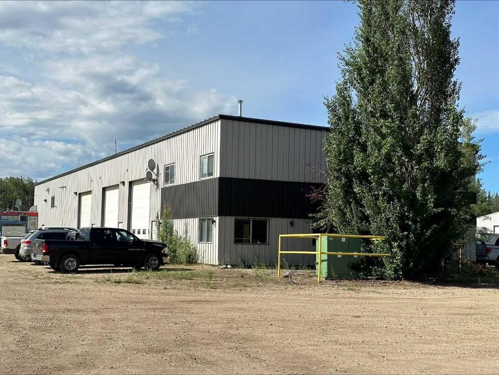 705071 Range Road 61   - Photo 11