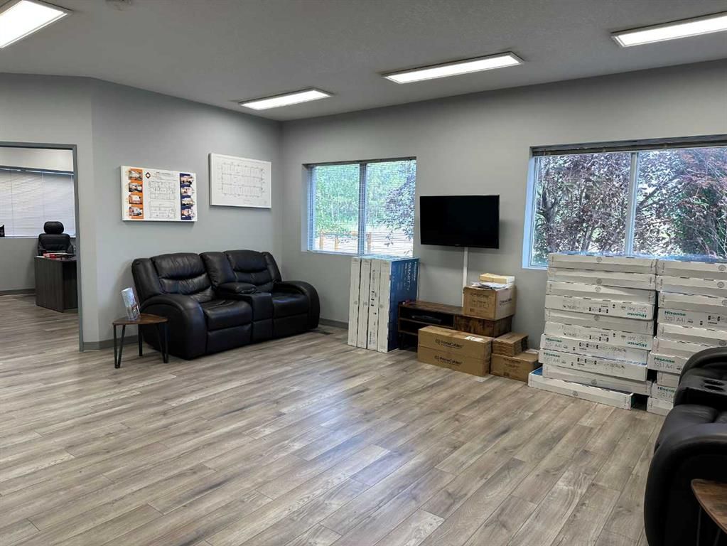 705071 Range Road 61   - Photo 22