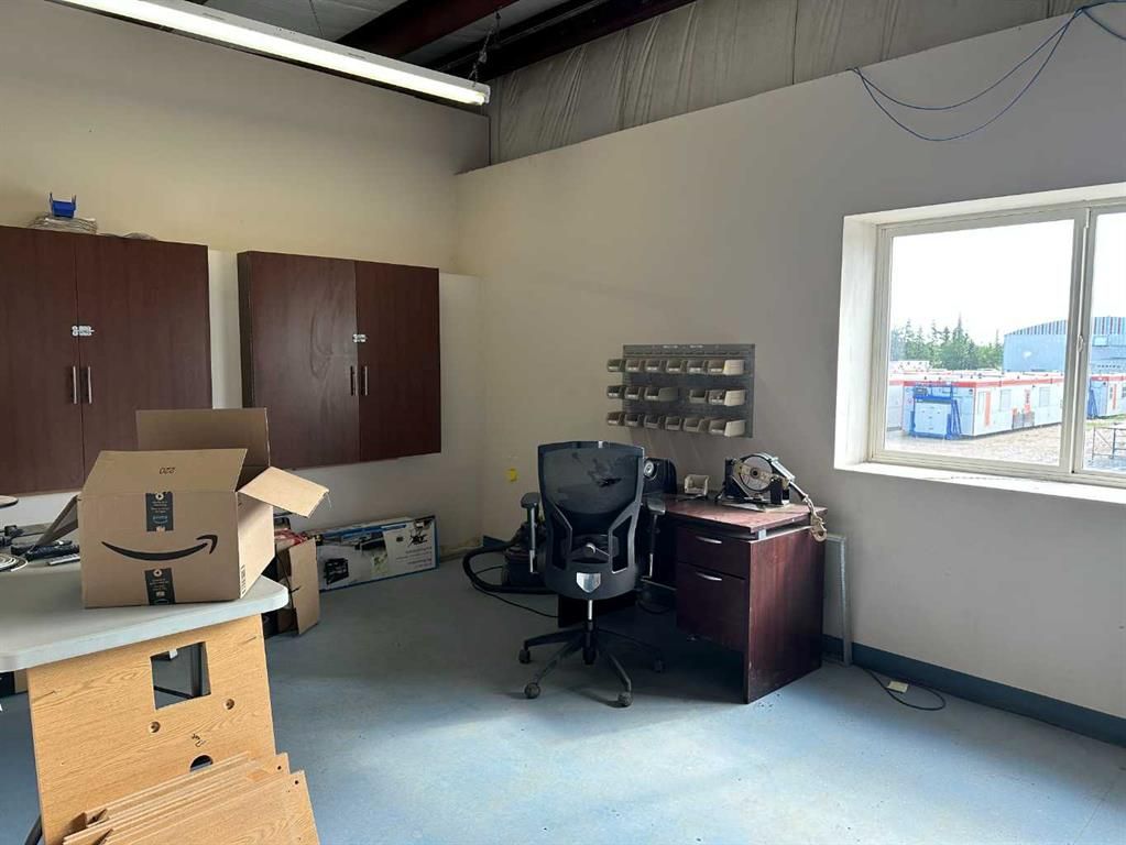 705071 Range Road 61   - Photo 23