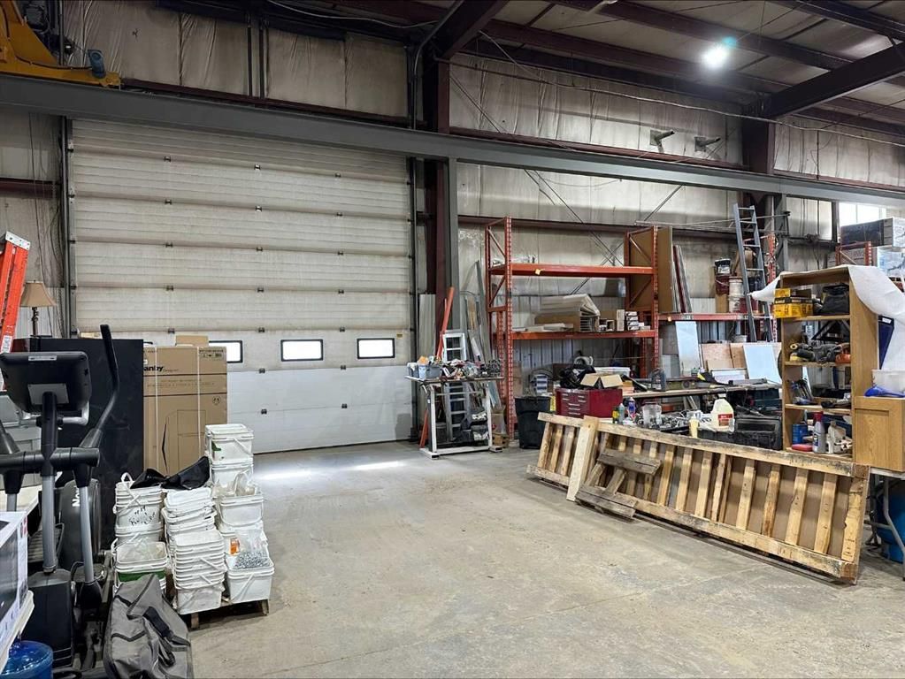 705071 Range Road 61   - Photo 25