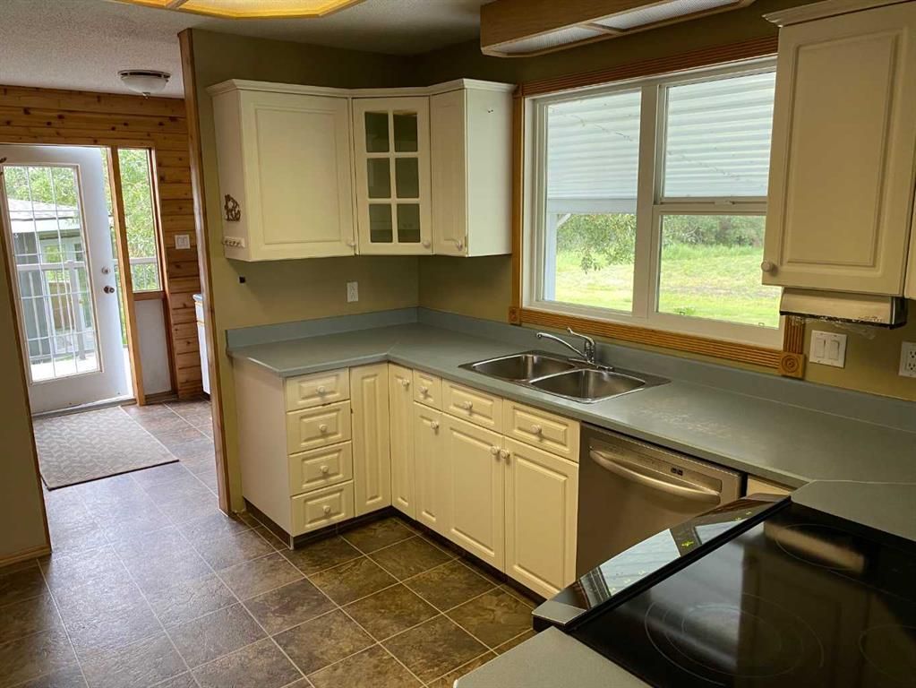60037 TWP RD 725   - Photo 5