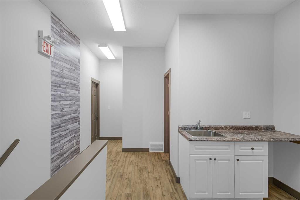 12515 101 Street  - Photo 11