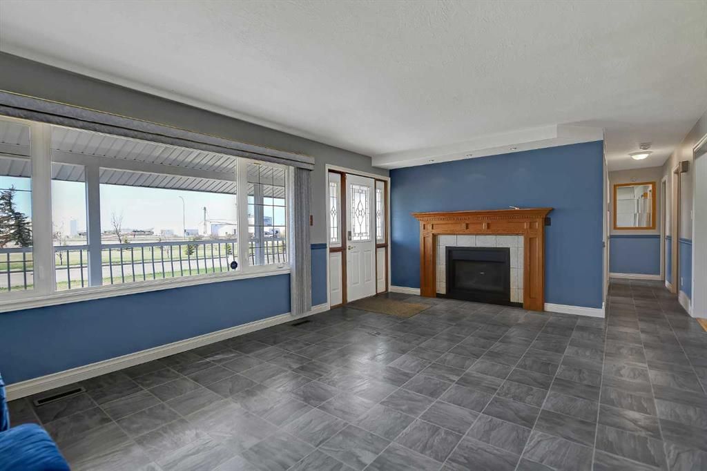 104 11th Street  - Photo 11