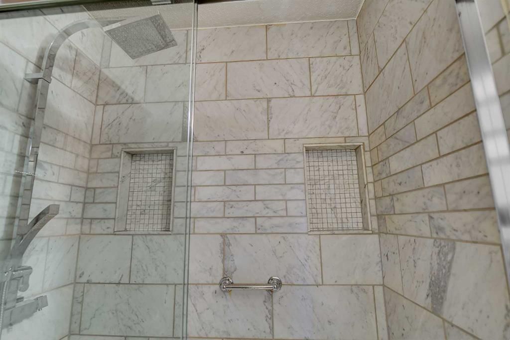 104 11th Street  - Photo 18