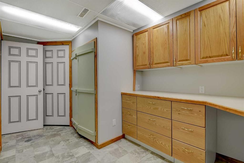 104 11th Street  - Photo 29