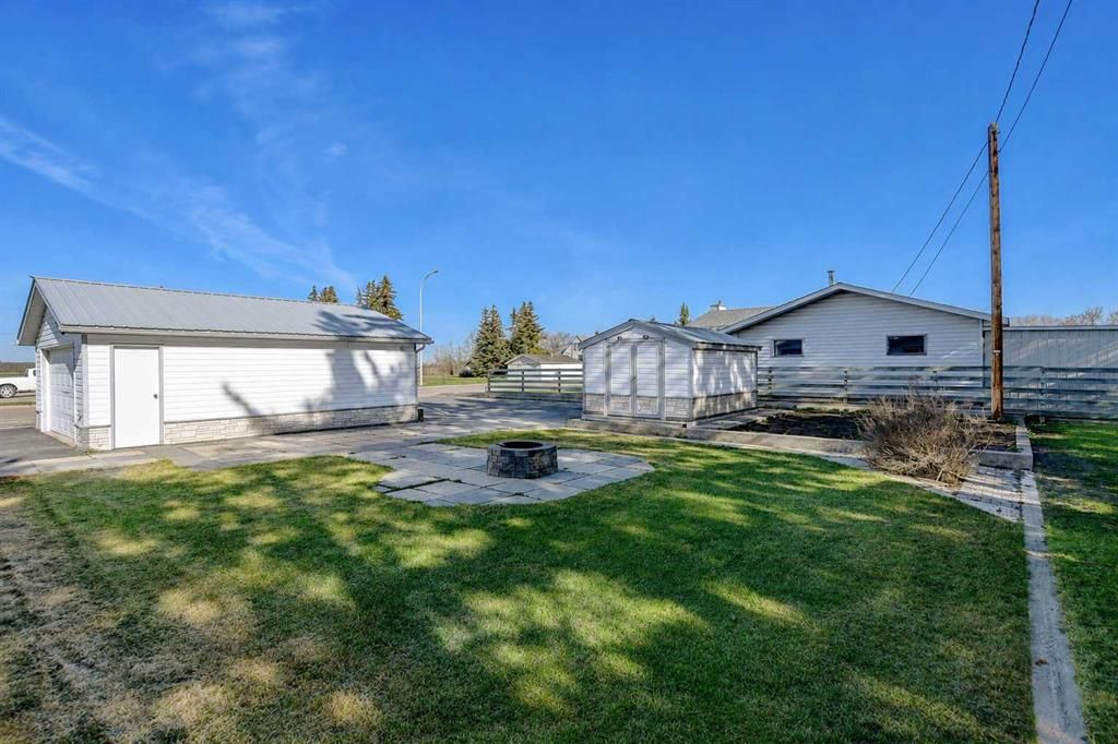 104 11th Street  - Photo 32