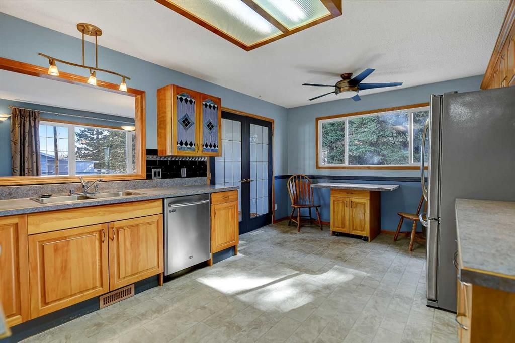 104 11th Street  - Photo 6