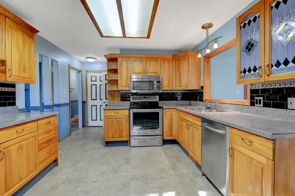 104 11th Street  - Photo 7