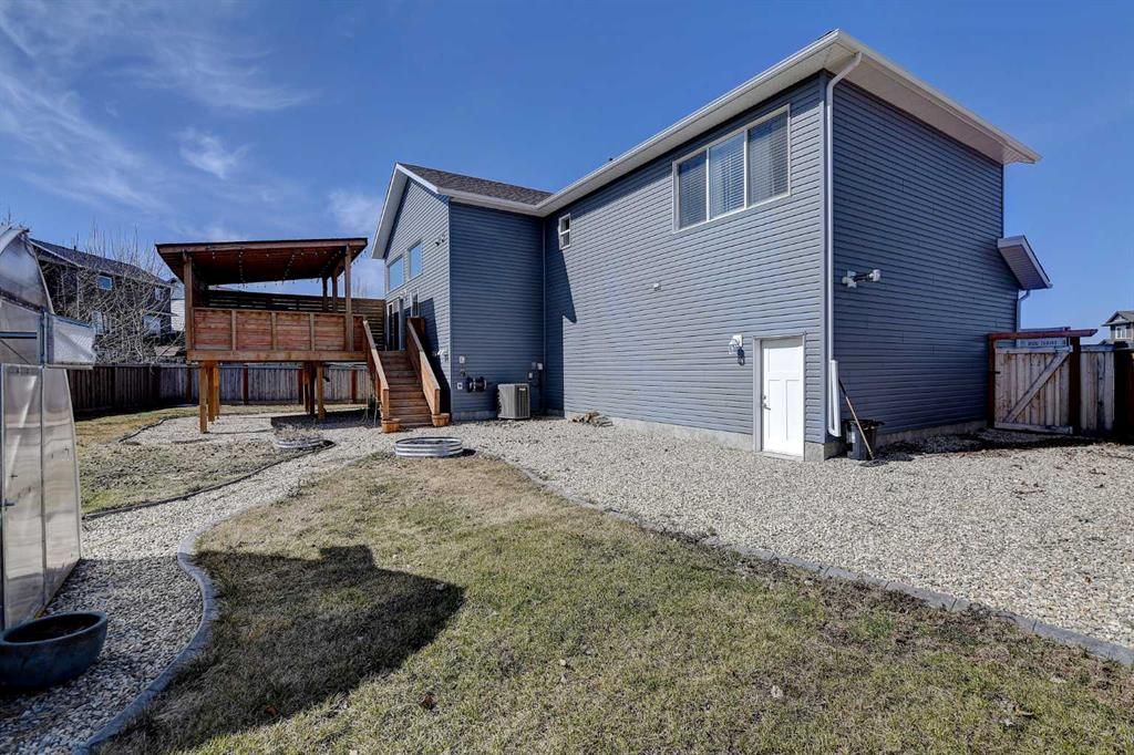 10509 152B Avenue  - Photo 41