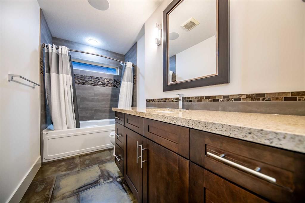 8830 60 Avenue  - Photo 18