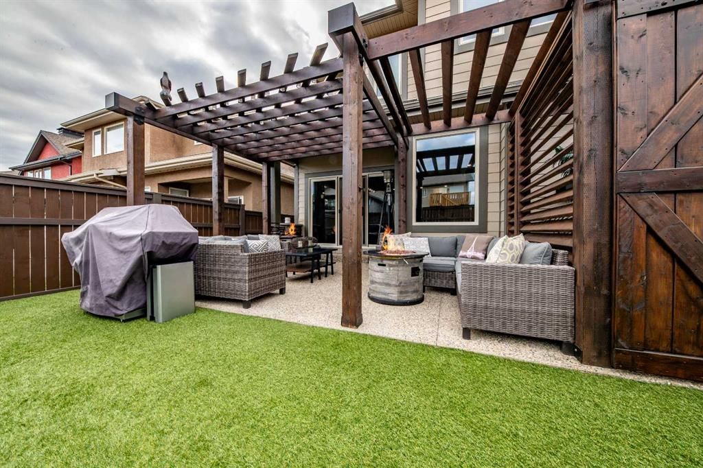 8830 60 Avenue  - Photo 32