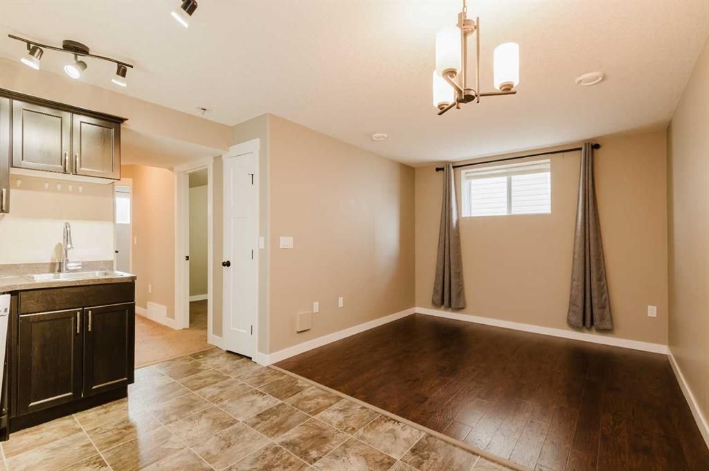 11553 75 Avenue  - Photo 18
