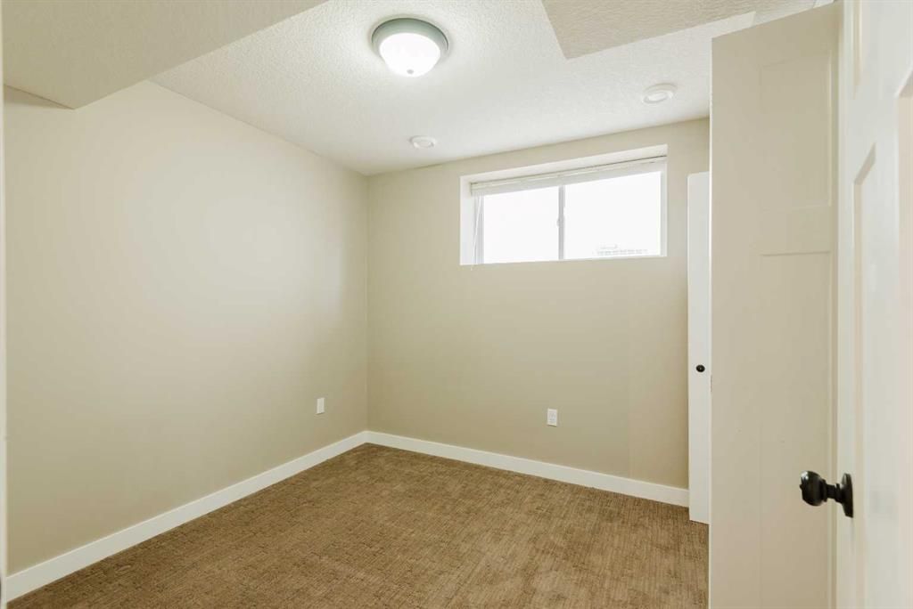 11553 75 Avenue  - Photo 21