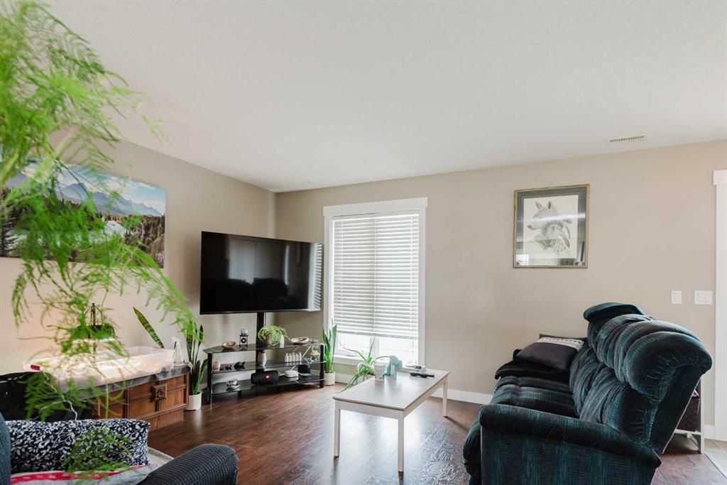 11553 75 Avenue  - Photo 4