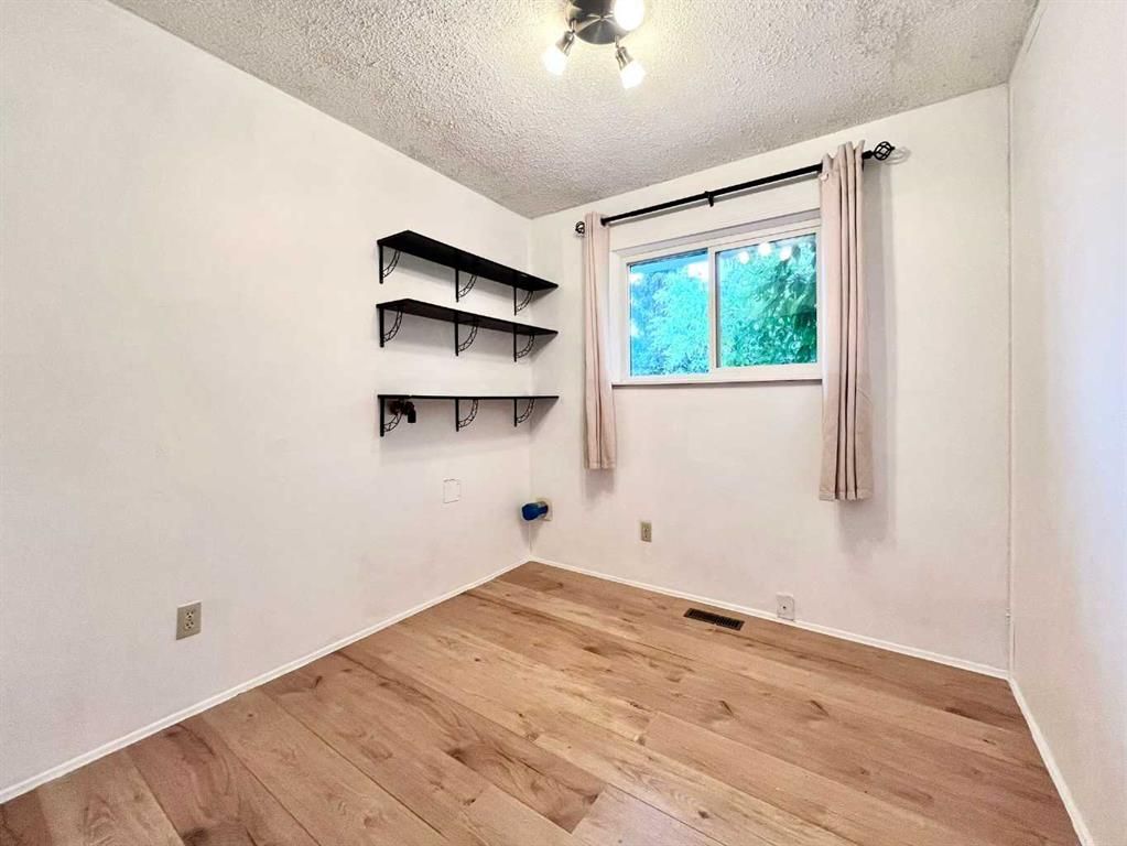 9205 111 Avenue  - Photo 22