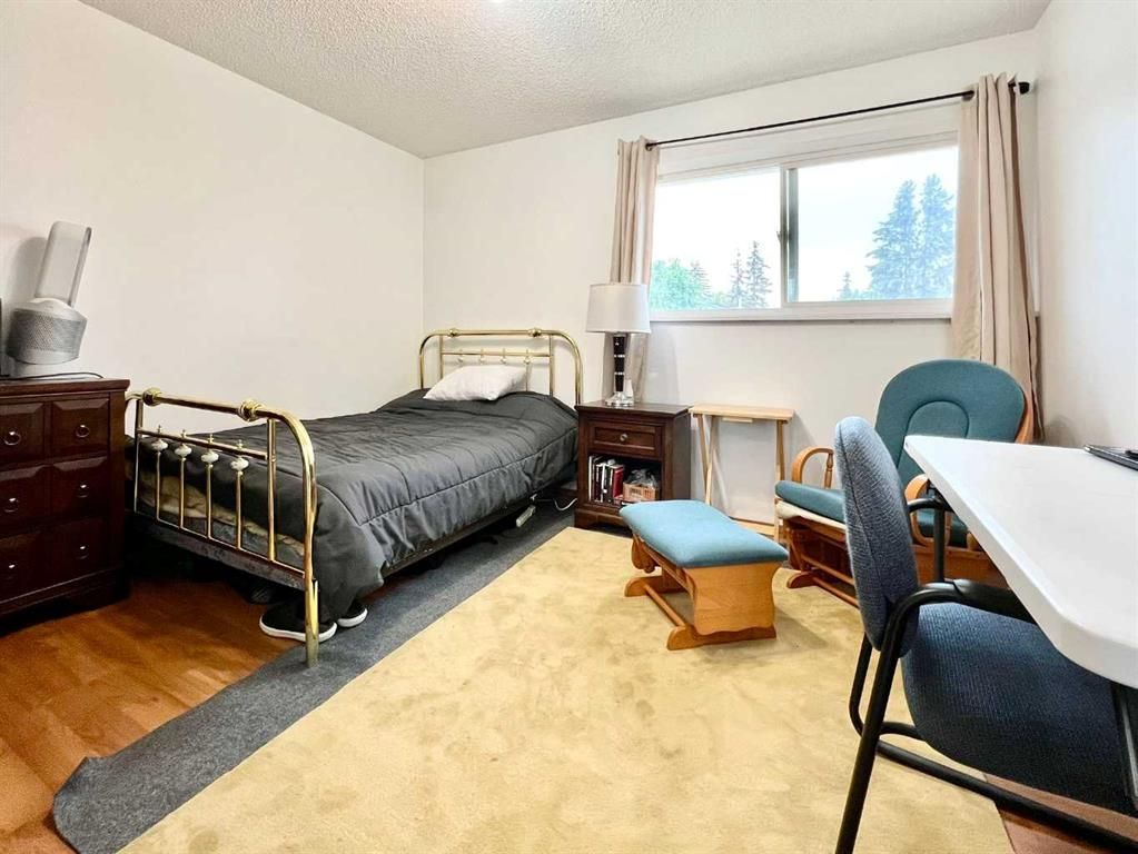 9205 111 Avenue  - Photo 25