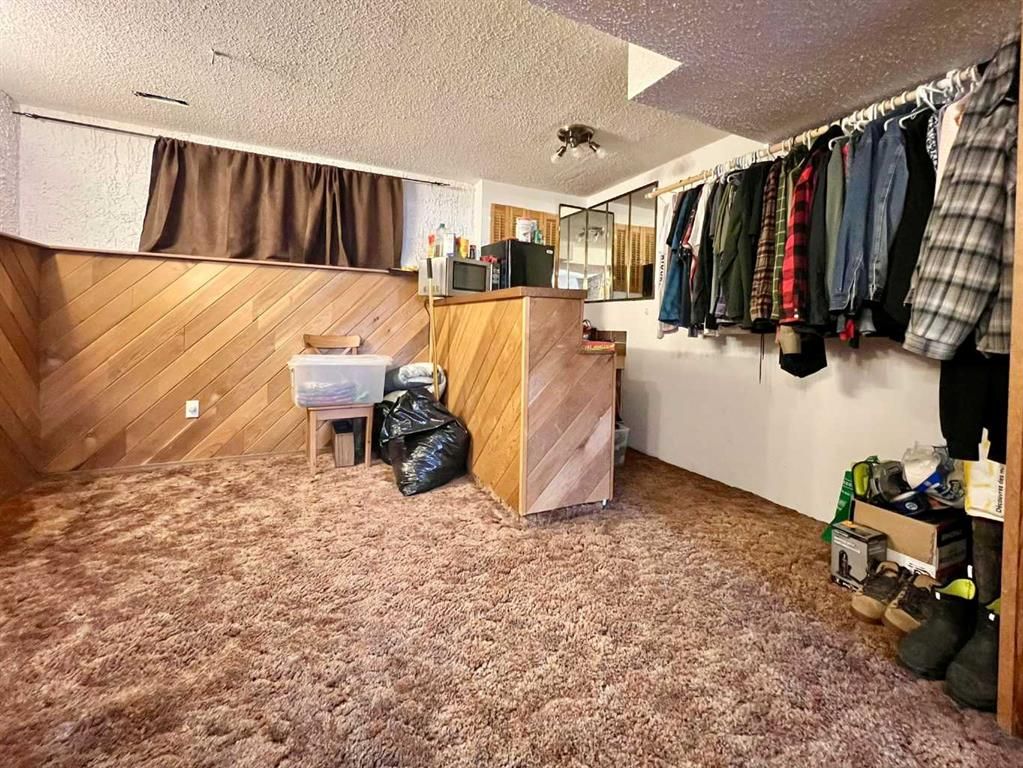9205 111 Avenue  - Photo 32