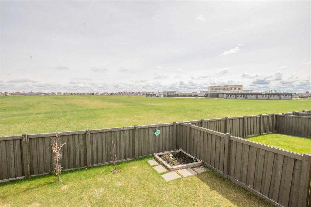 12613 105 Street  - Photo 28