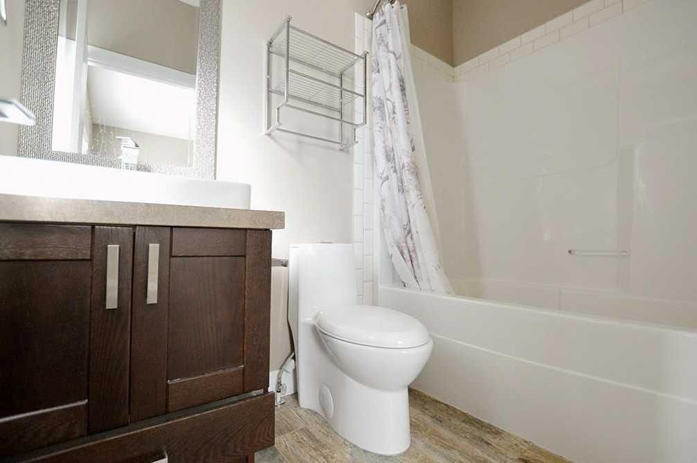 9029 80A Avenue  - Photo 11