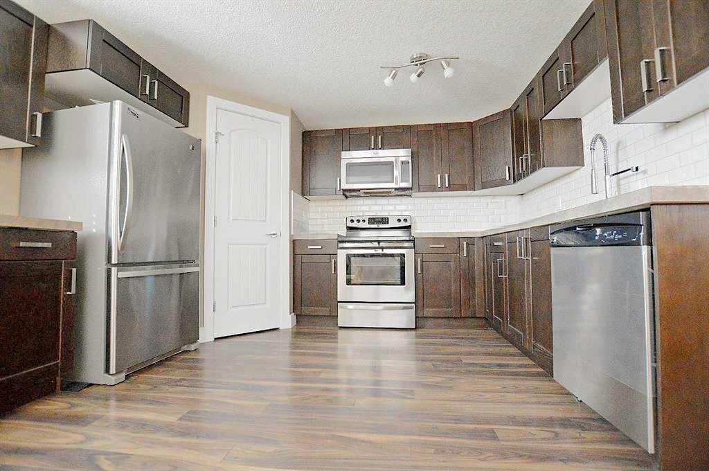 9029 80A Avenue  - Photo 14