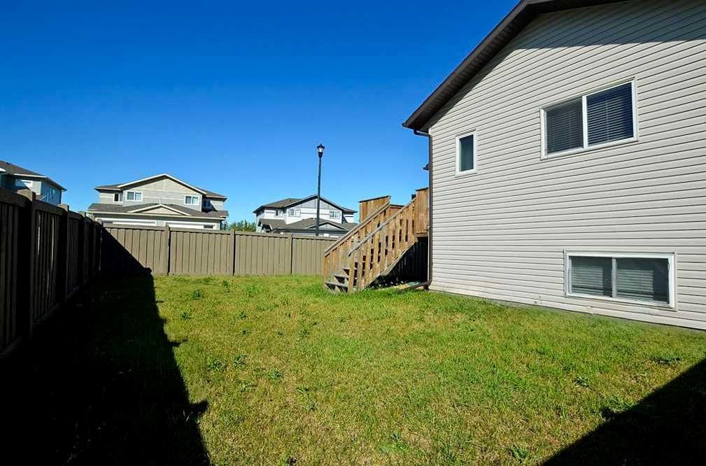 9029 80A Avenue  - Photo 24