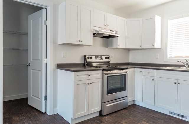 9541 113 Avenue  - Photo 8