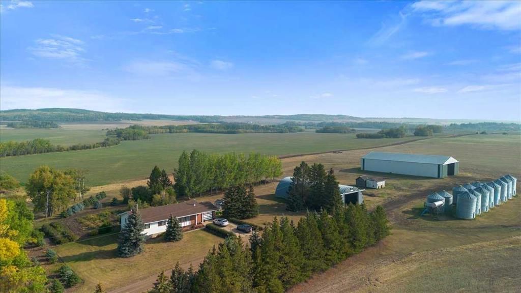 742077 Range Road 64   - Photo 2