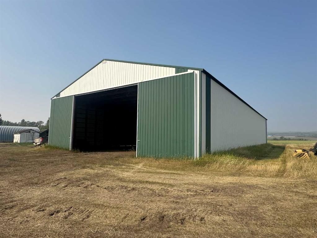 742077 Range Road 64   - Photo 30
