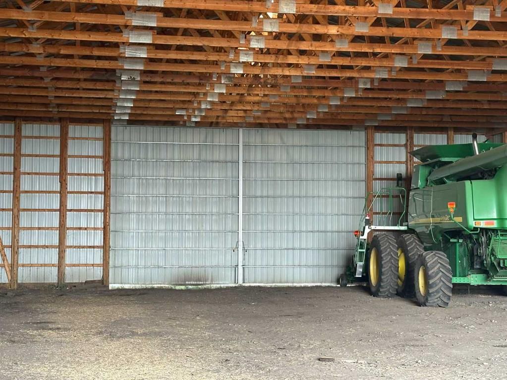 742077 Range Road 64   - Photo 32