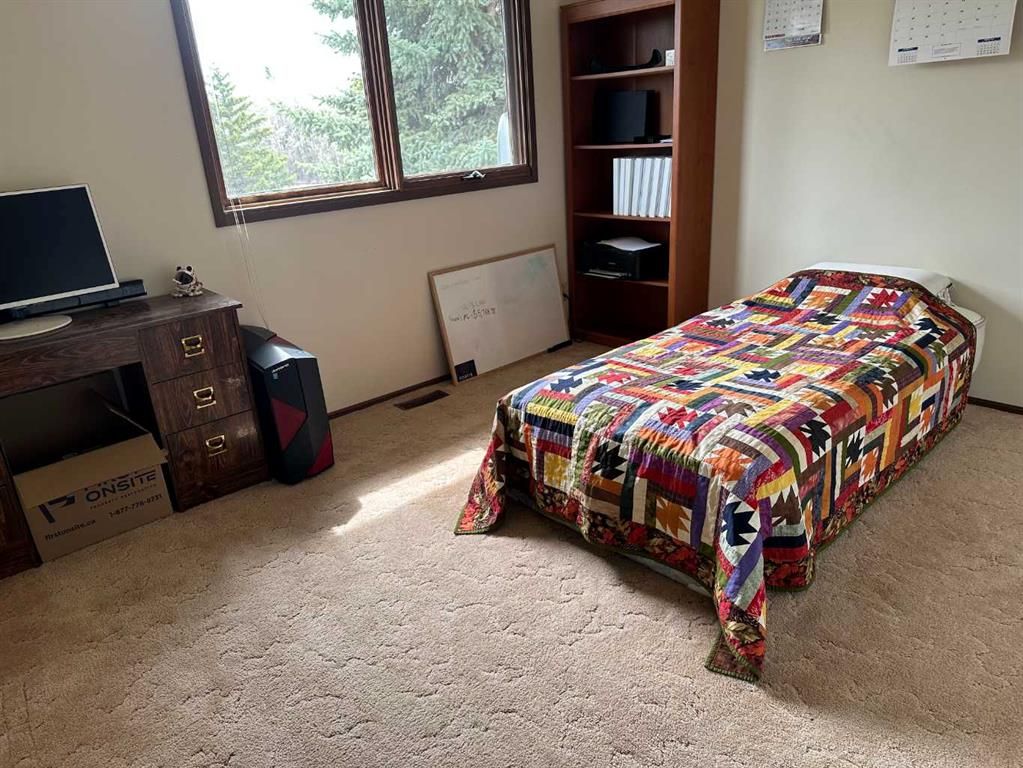 742077 Range Road 64   - Photo 33