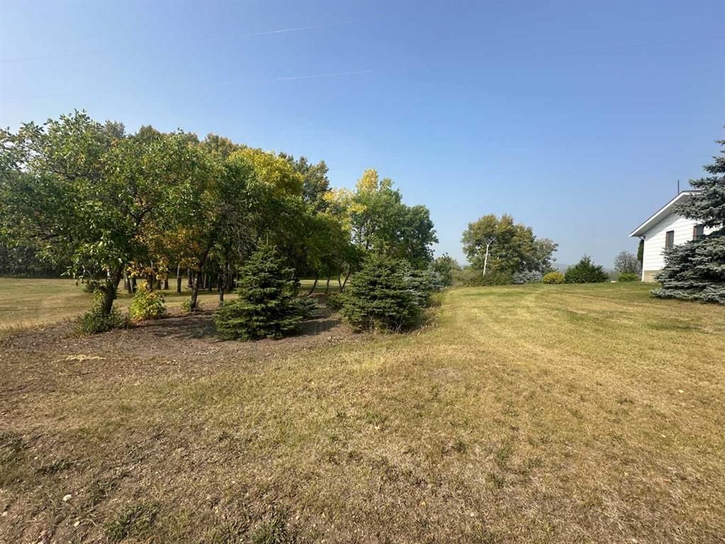 742077 Range Road 64   - Photo 37
