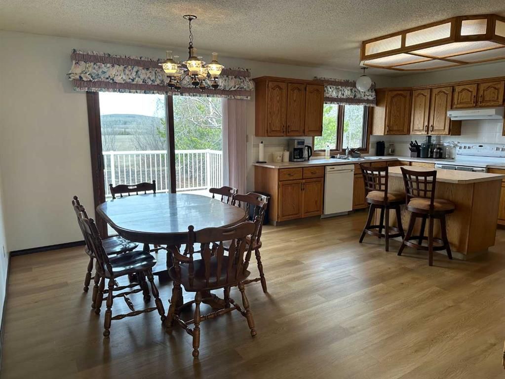 742077 Range Road 64   - Photo 6