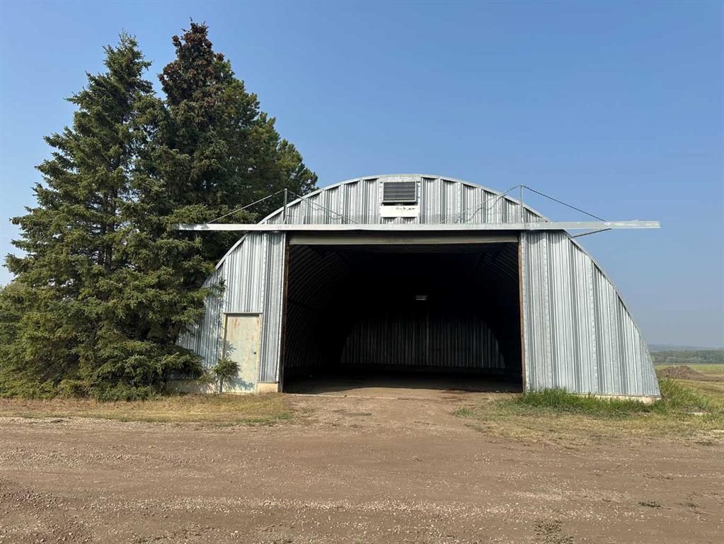 742077 Range Road 64   - Photo 9