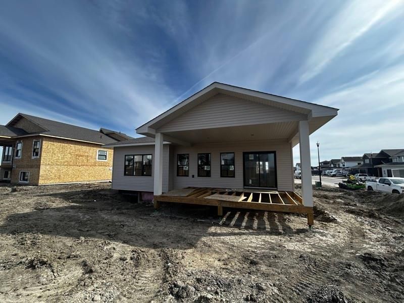 10656 147 Avenue  - Photo 3