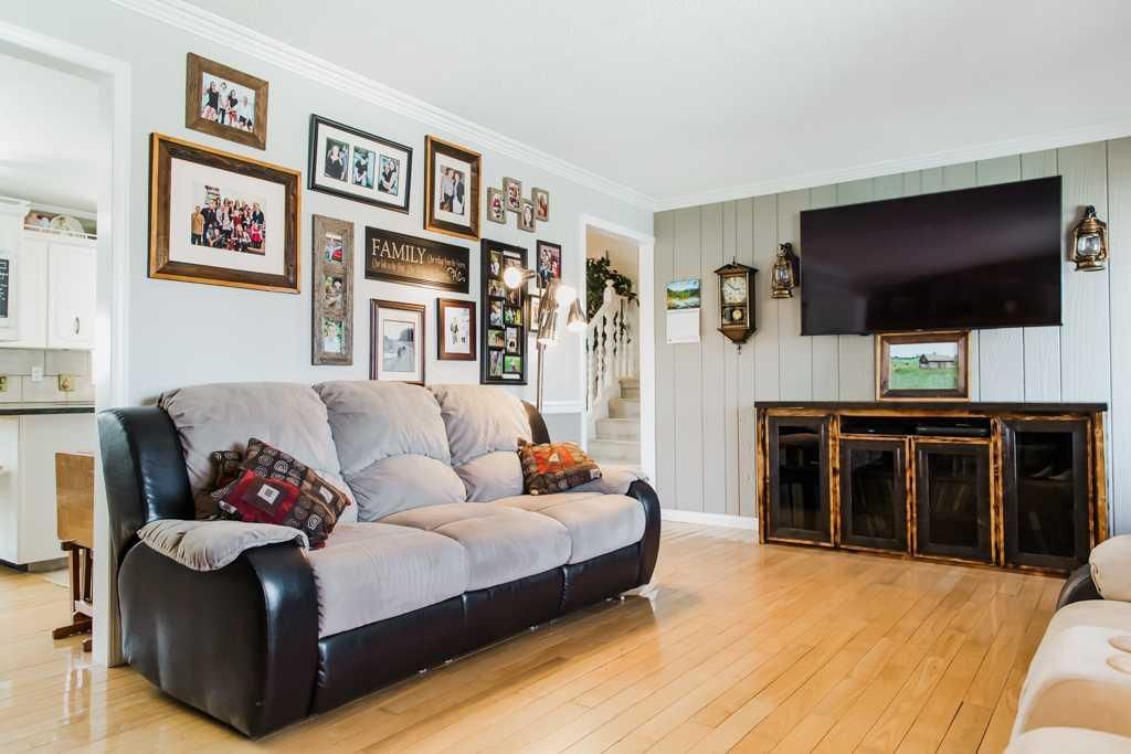 9915 101 Avenue  - Photo 13