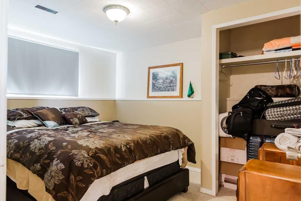 9915 101 Avenue  - Photo 30
