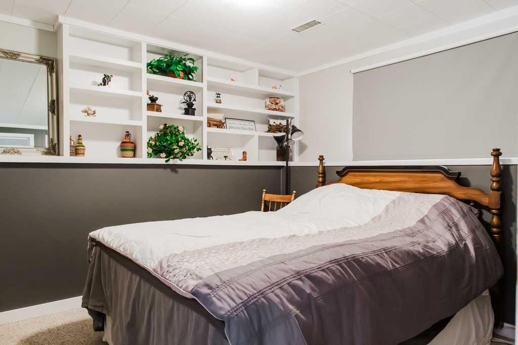 9915 101 Avenue  - Photo 31