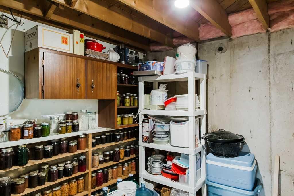 9915 101 Avenue  - Photo 35