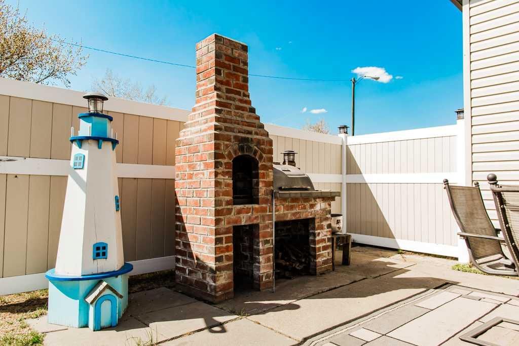 9915 101 Avenue  - Photo 47