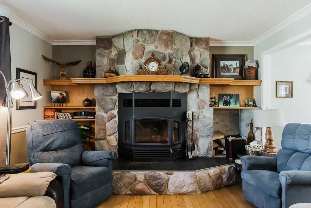 9915 101 Avenue  - Photo 7