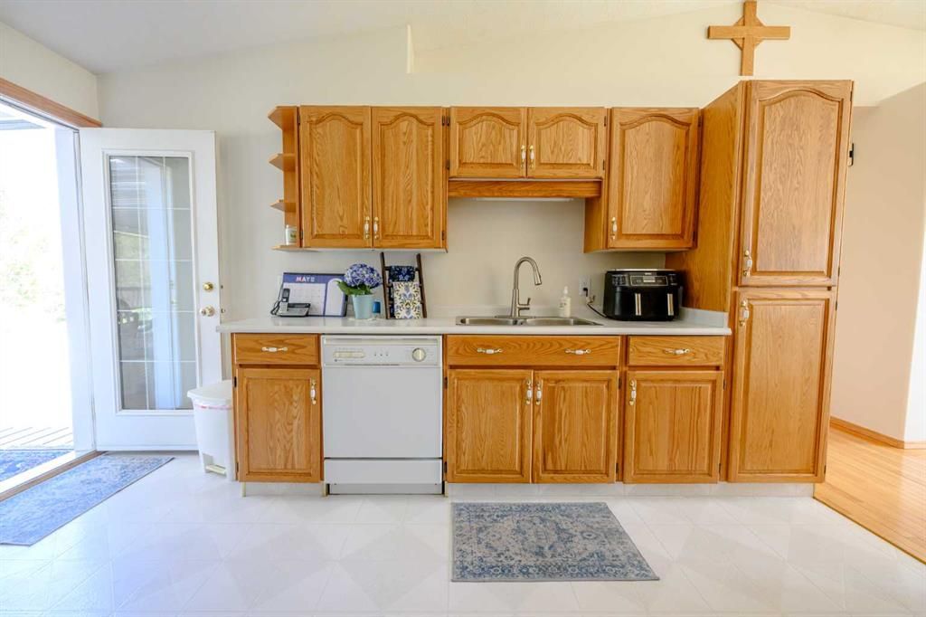 14, 711058 64 Township  - Photo 6