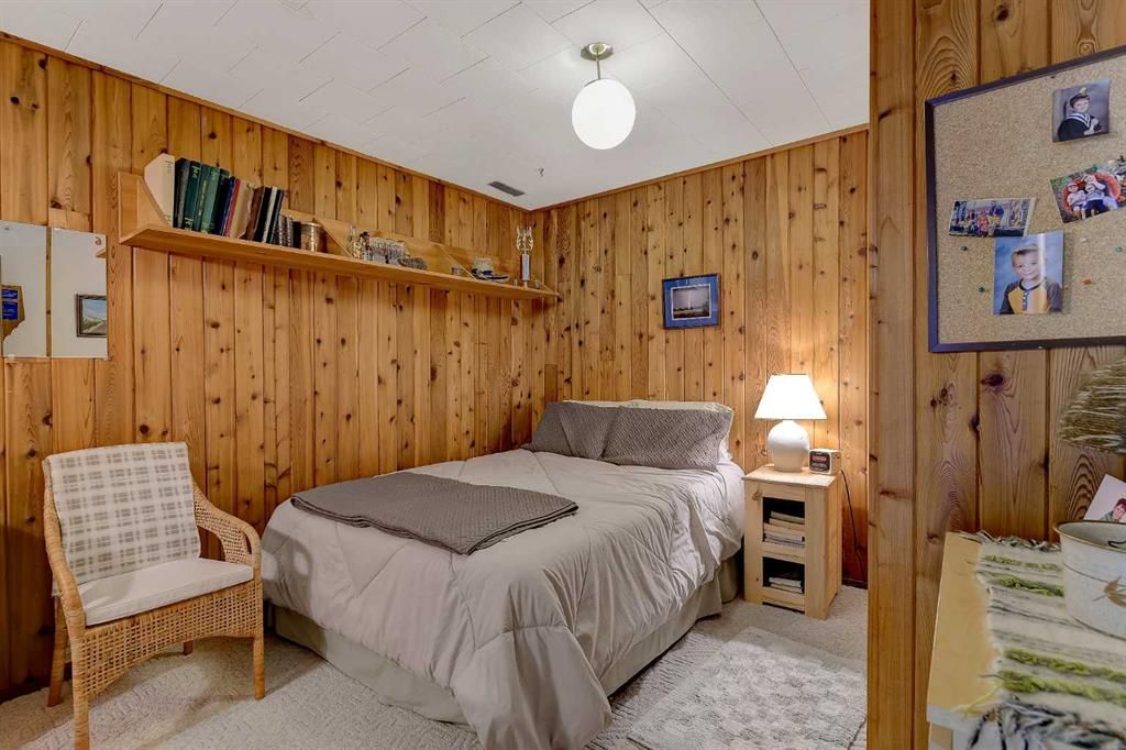 710 8th Avenue W - Photo 24