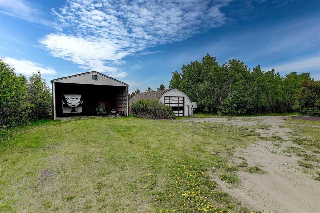 710 8th Avenue W - Photo 32