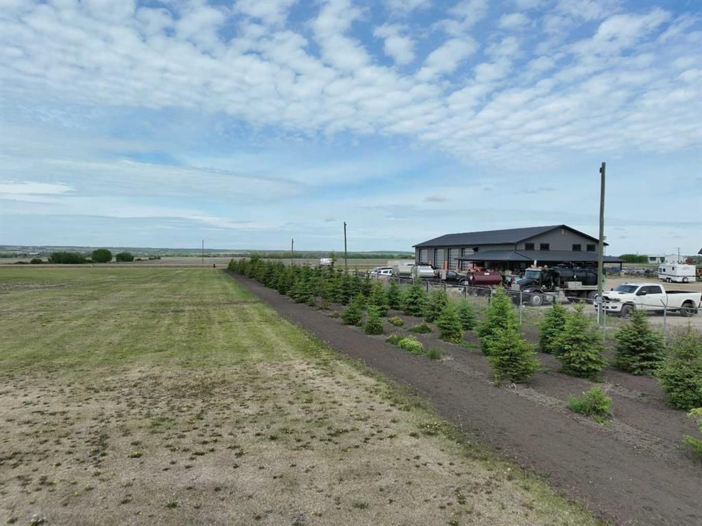 710 8th Avenue W - Photo 49