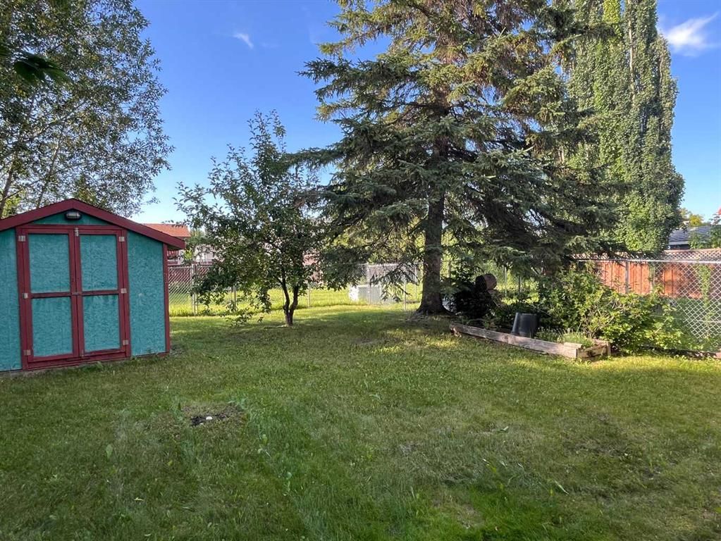 9318 70A Avenue  - Photo 5