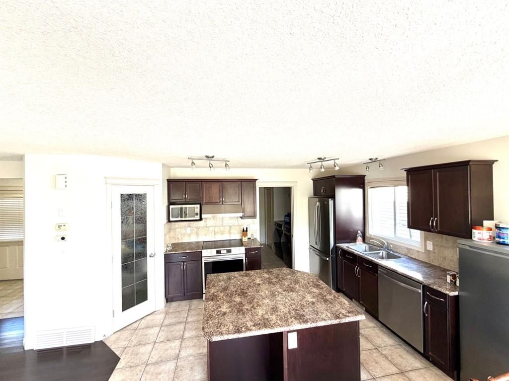 8829 89 Avenue  - Photo 10