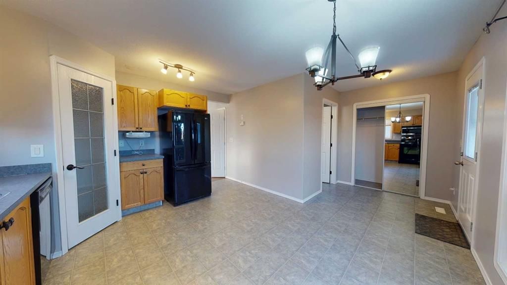 158 Pinnacle Drive  - Photo 12